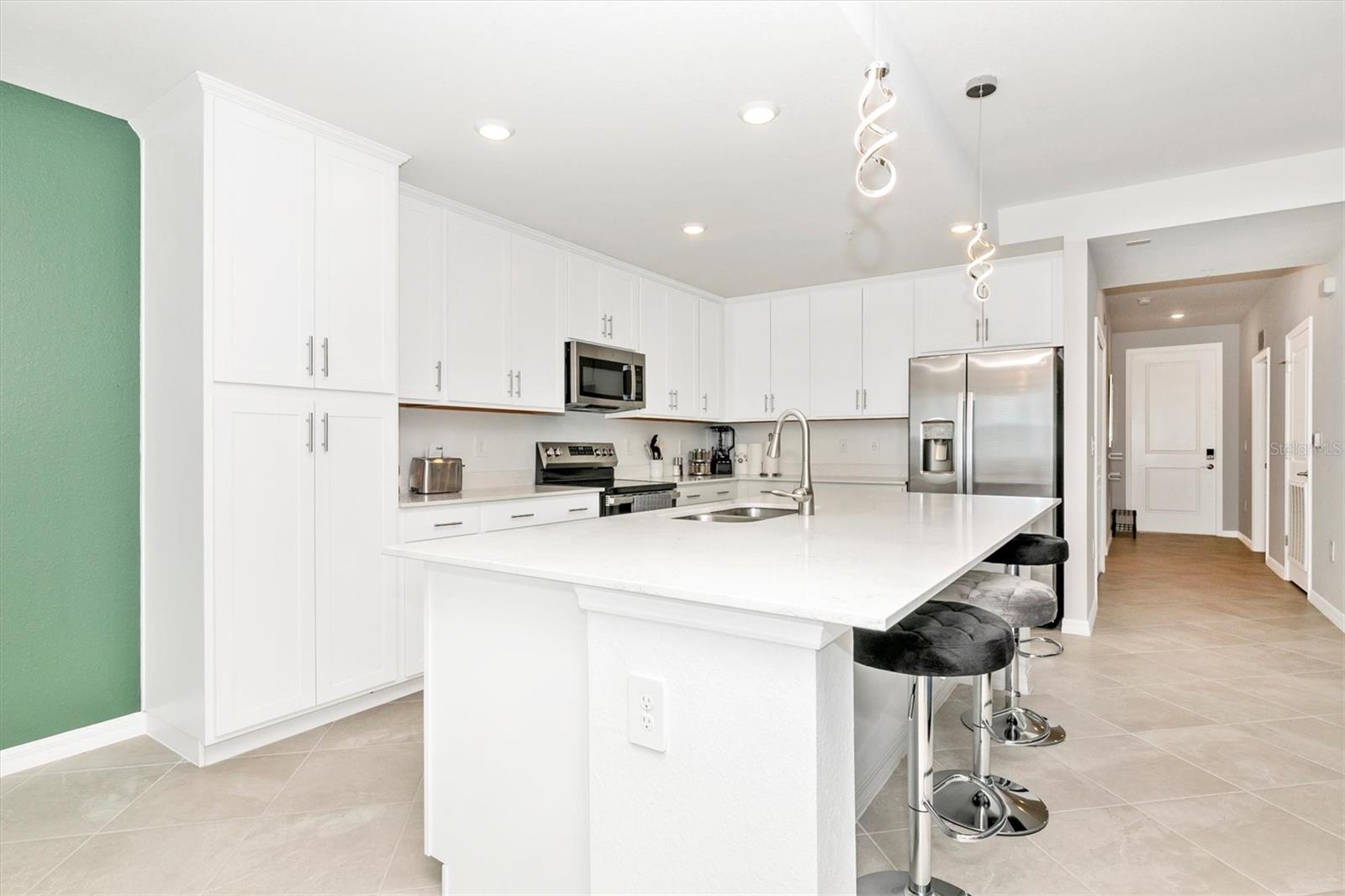 17565 Opal Sand Dr #102 Property Photo 7