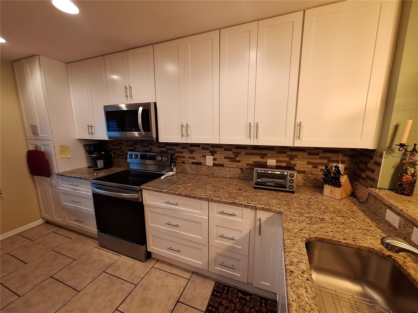 5748 Sabal Trace Dr #102 Property Photo 6