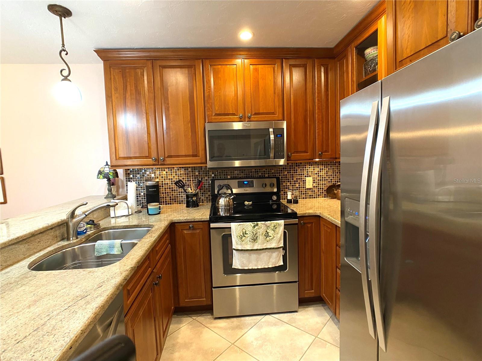 654 Bird Bay Dr E #106 Property Photo 8