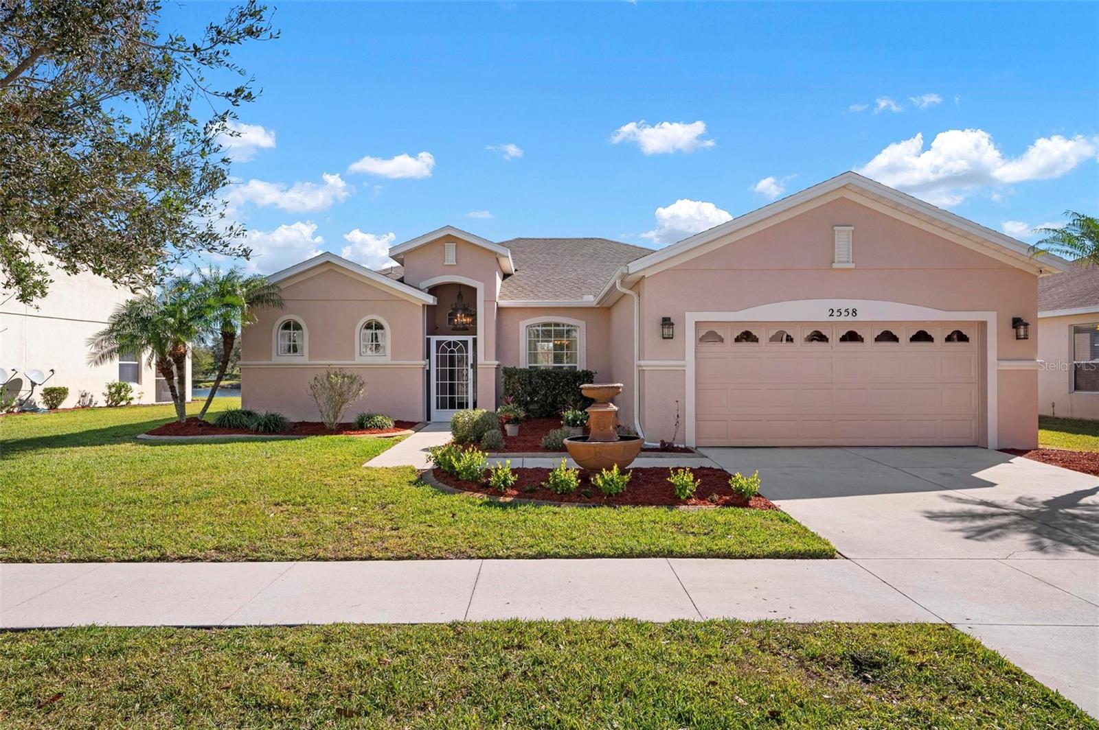 2558 HOBBLEBRUSH DR Property Photo 1