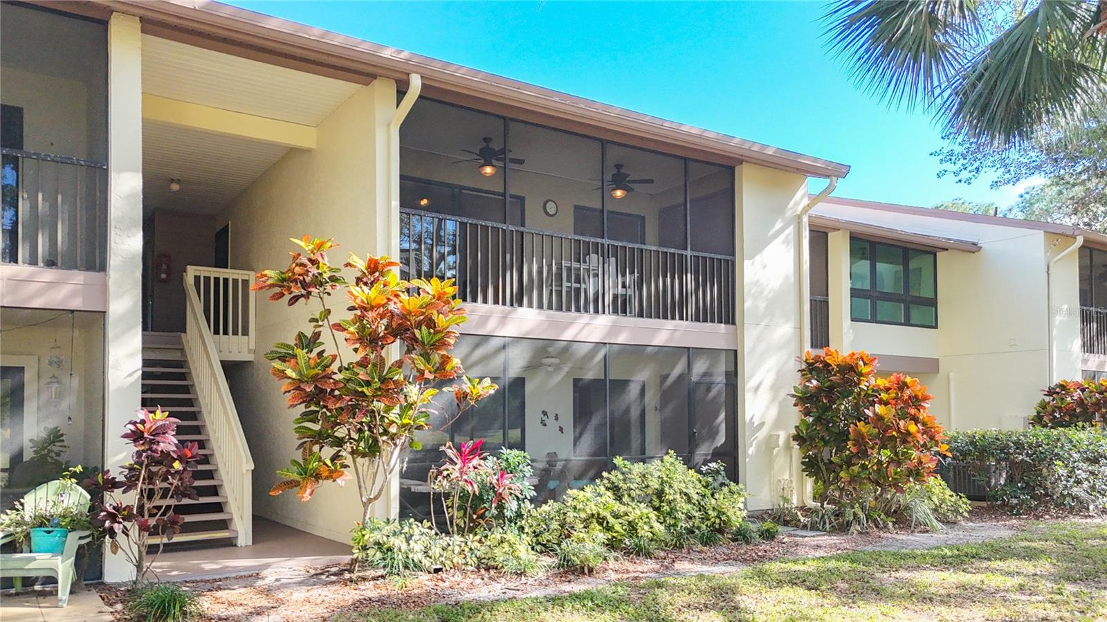 654 BIRD BAY DR E #206 Property Photo 1
