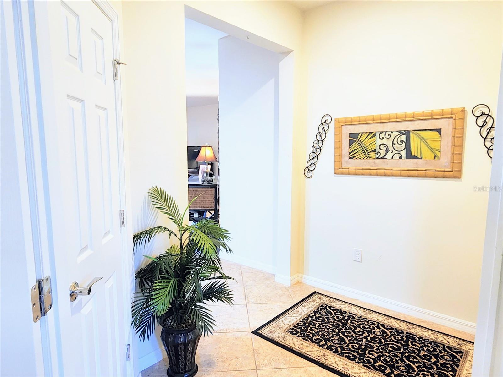 13892 Alafaya St Property Photo 4