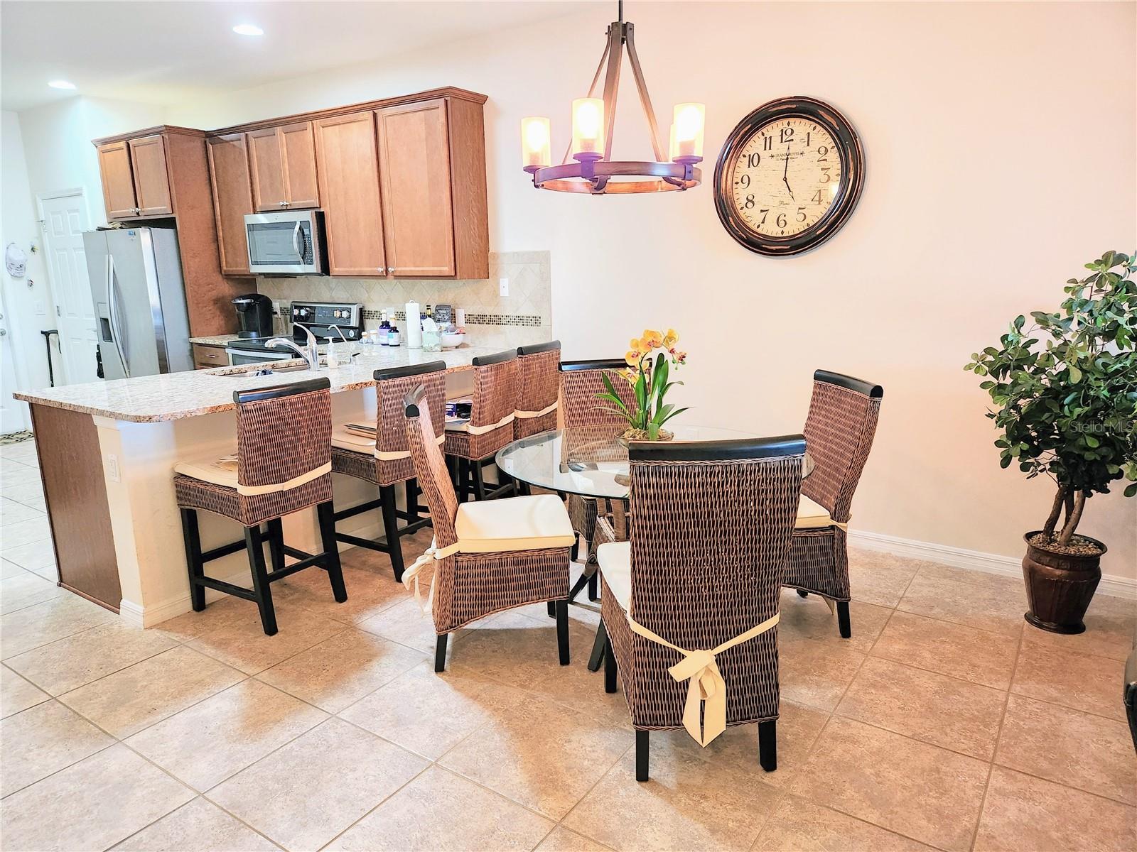 13892 Alafaya St Property Photo 7
