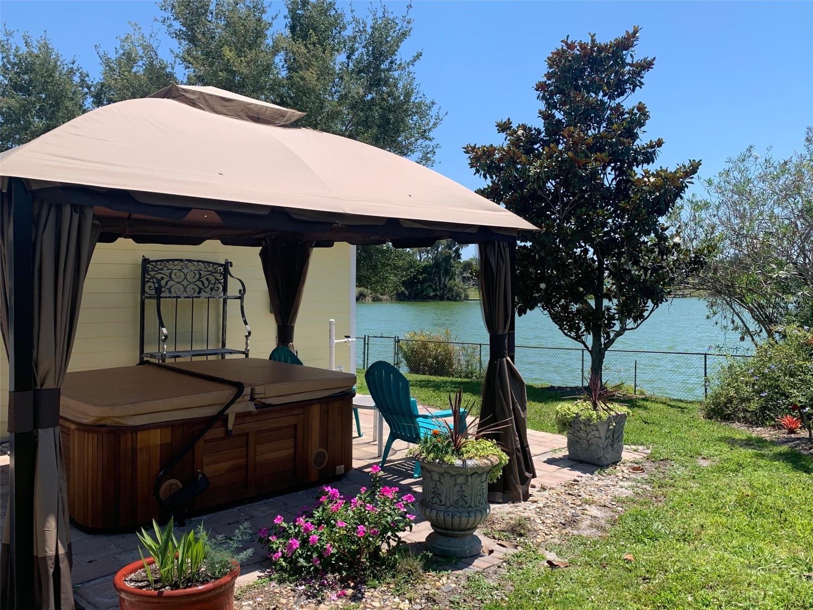 424 Shade Ter Property Photo 12