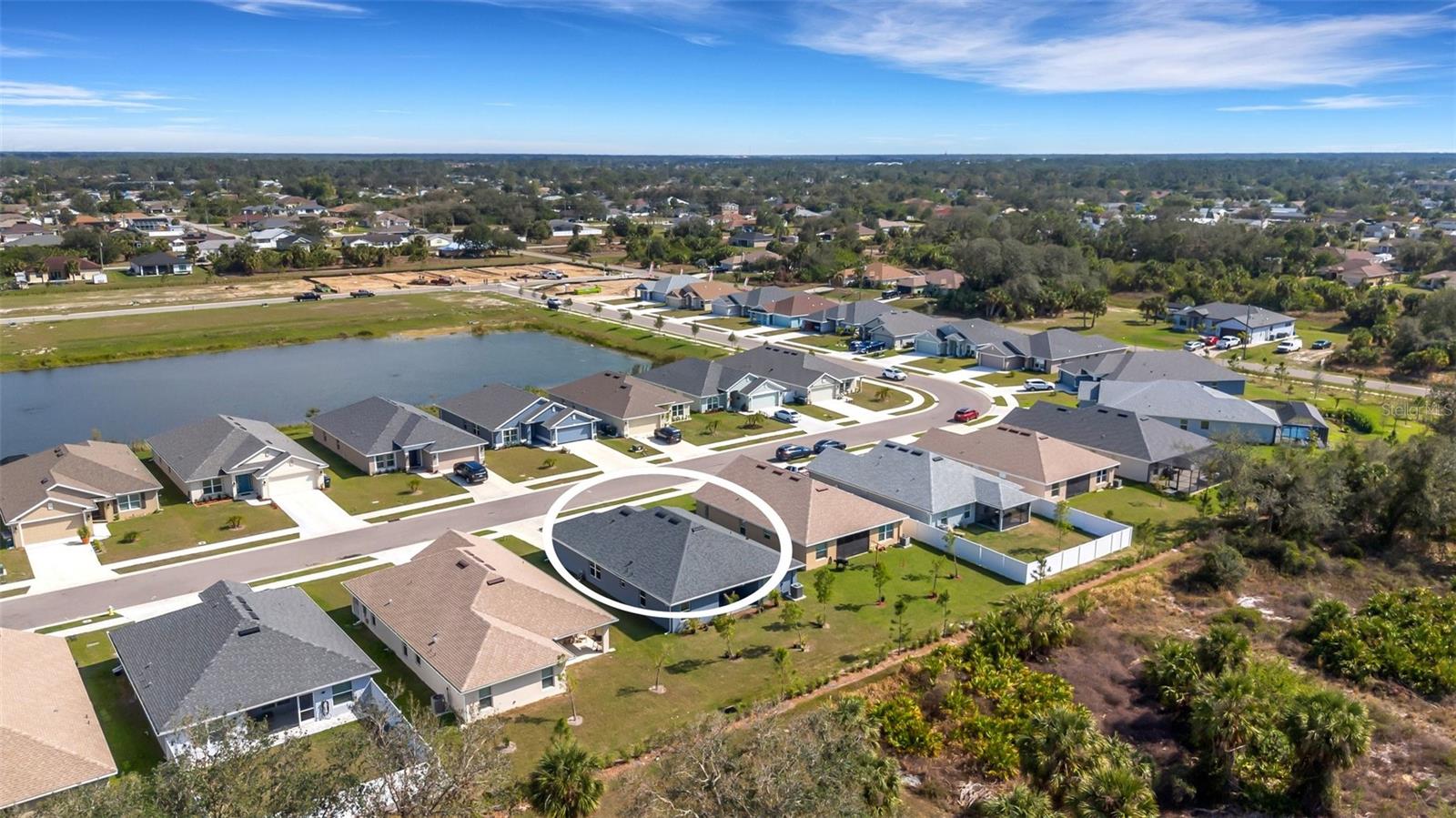 2572 Averland Loop Property Photo 1
