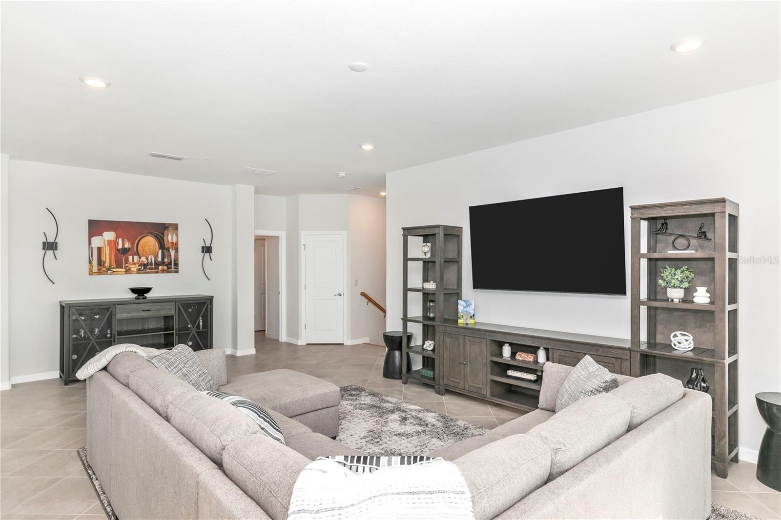 17560 Boracay Ct #202 Property Photo 6