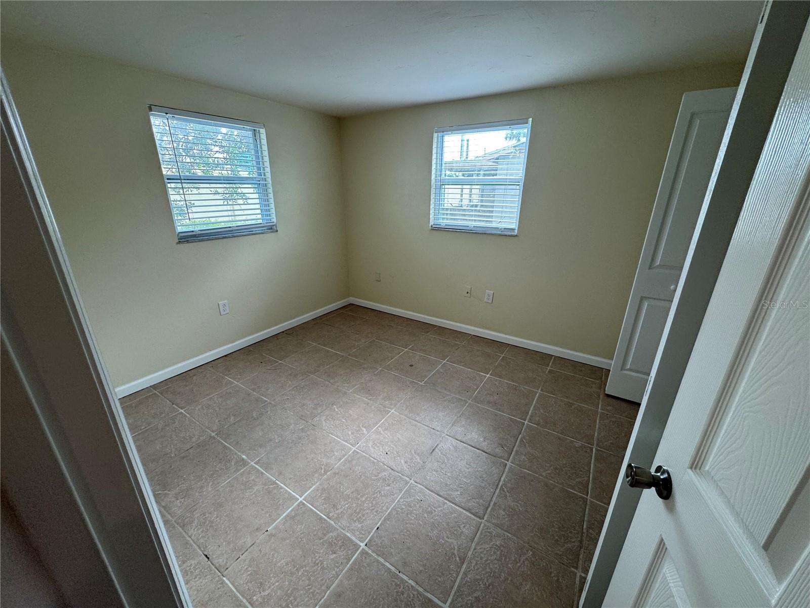 2111 Forked Creek Dr Property Photo 11