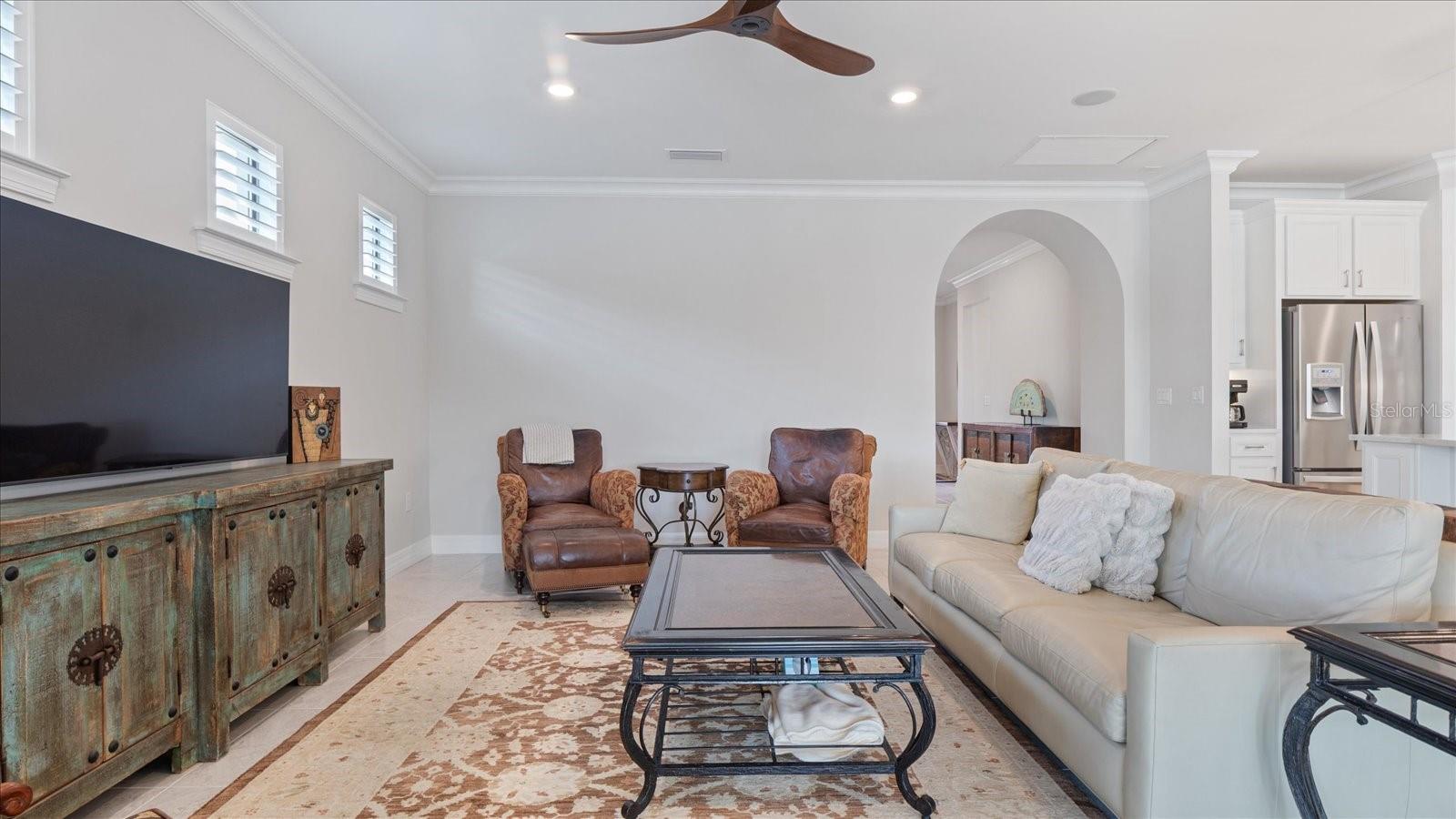 13016 Rinella St Property Photo 9