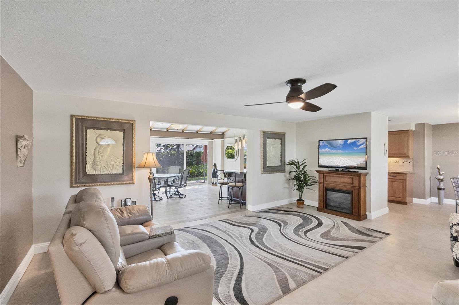 51 Oakwood Dr N #51 Property Photo 9