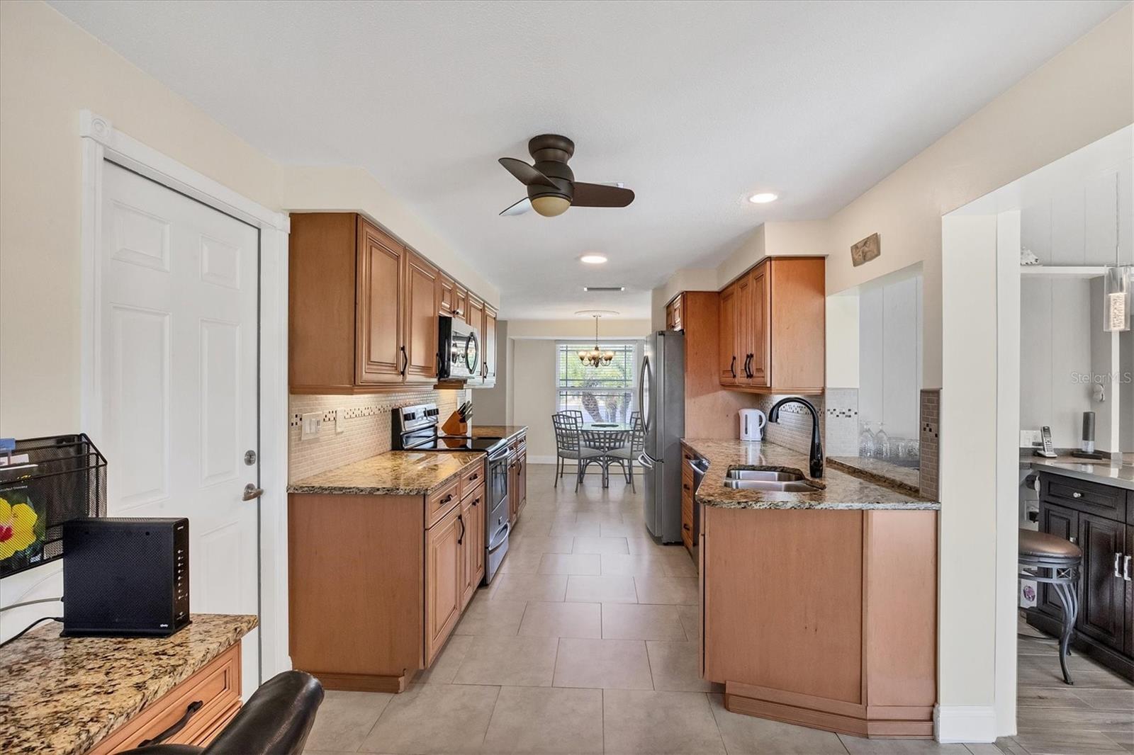 51 Oakwood Dr N #51 Property Photo 13