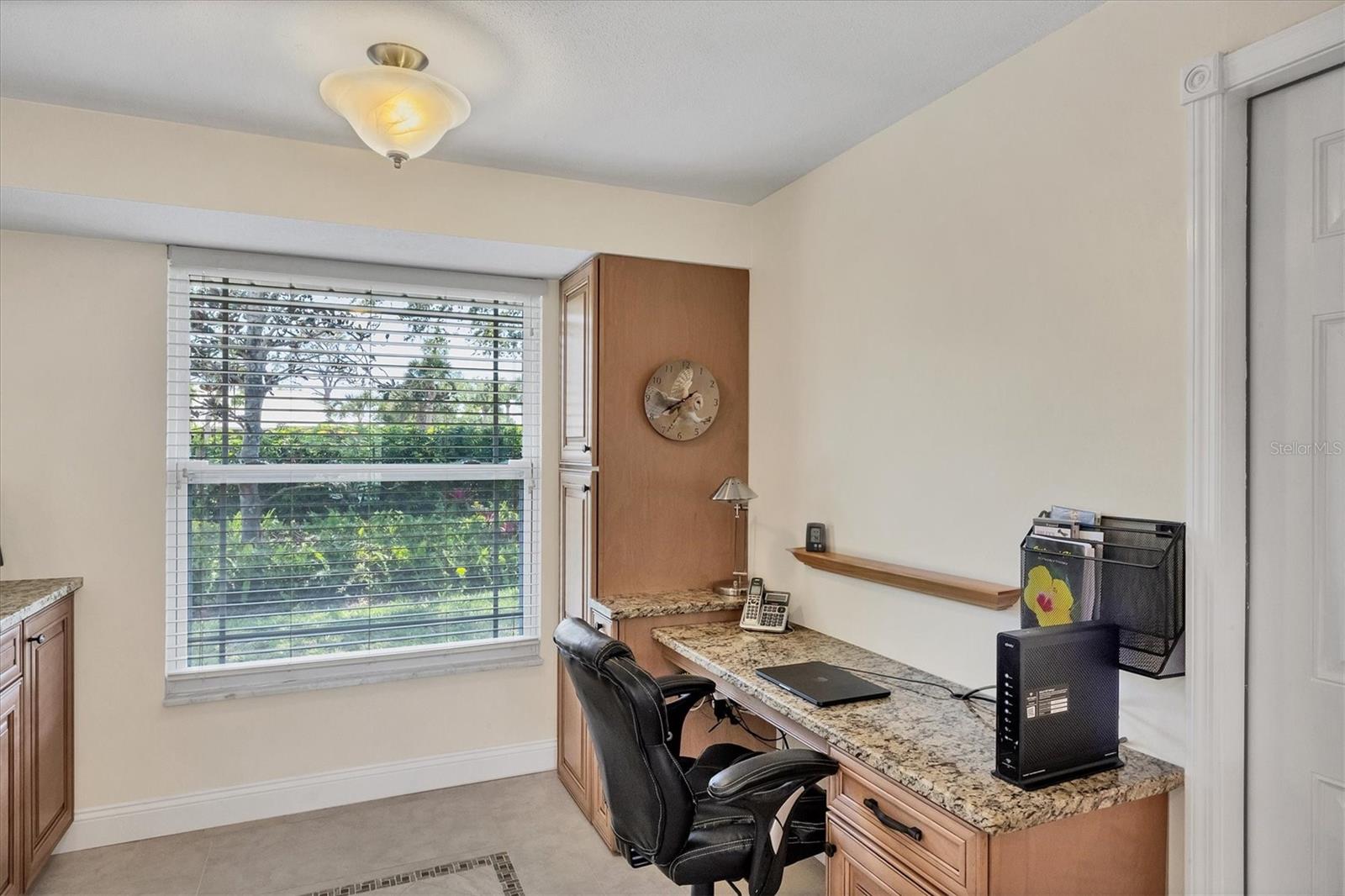 51 Oakwood Dr N #51 Property Photo 25