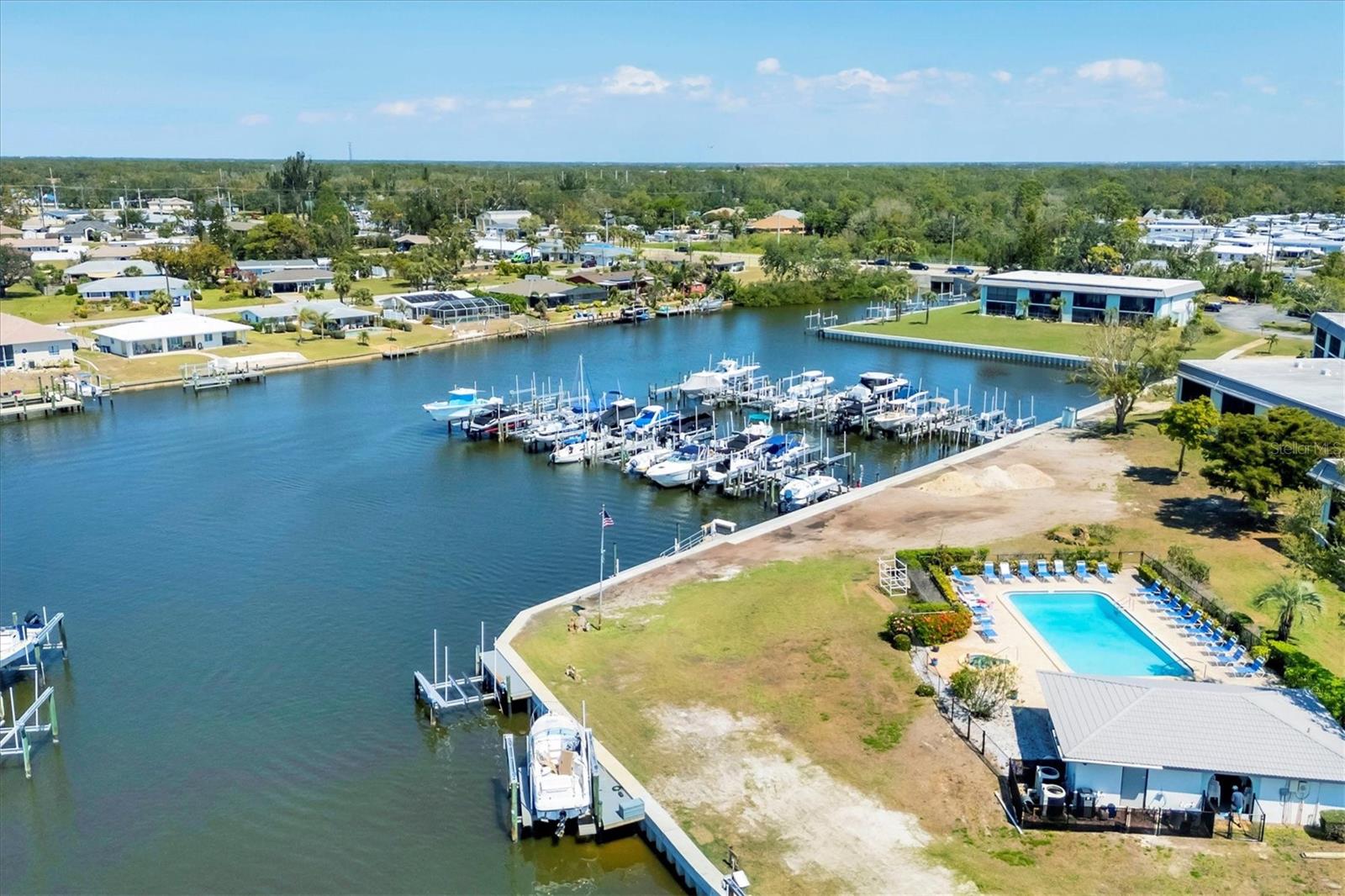 51 Oakwood Dr N #51 Property Photo 35