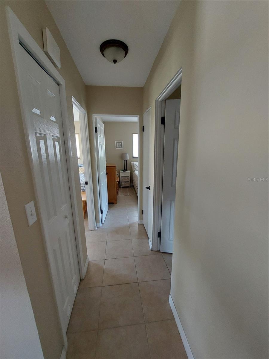1541 Crest Dr Property Photo 12