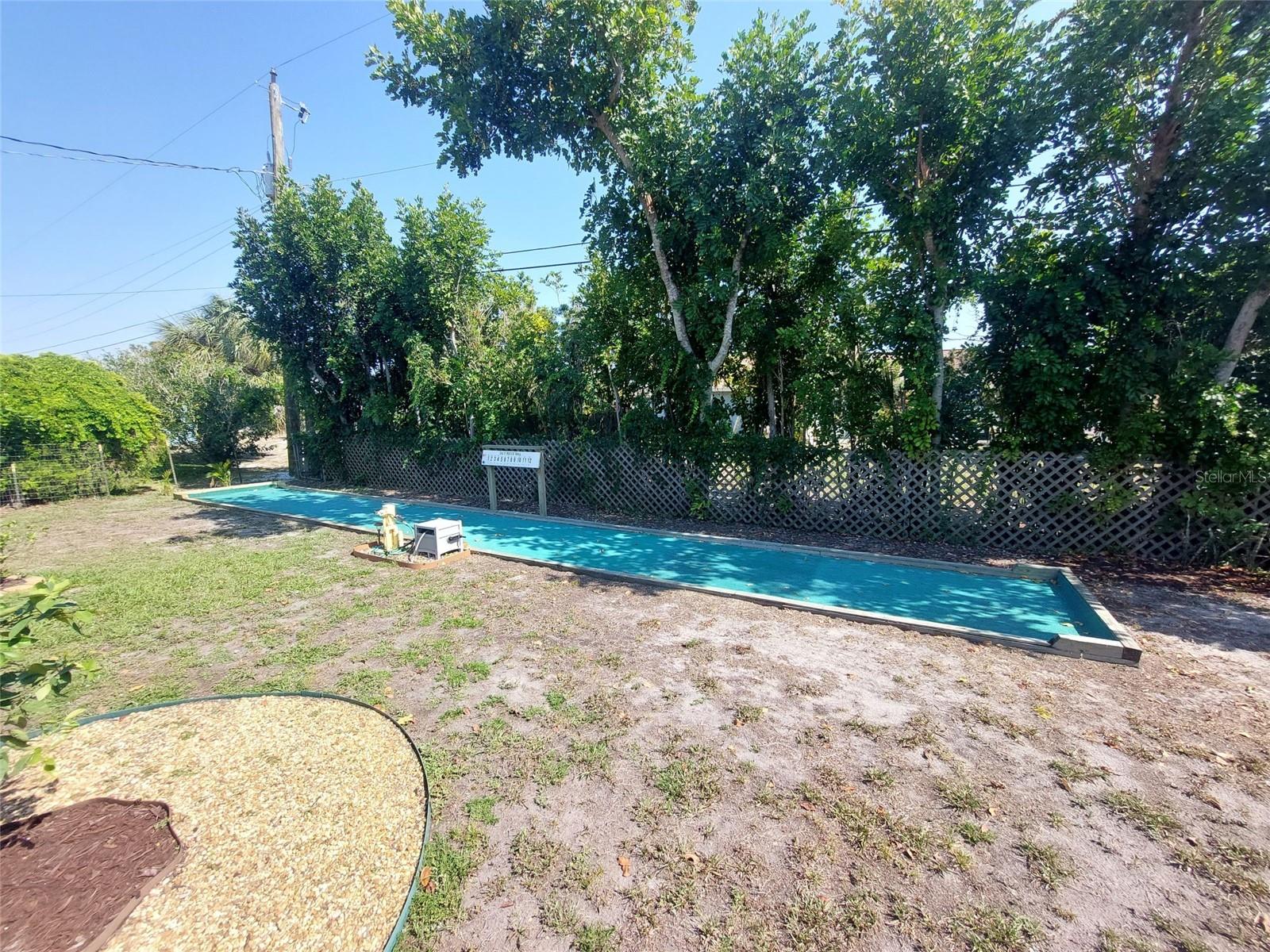 1541 Crest Dr Property Photo 26