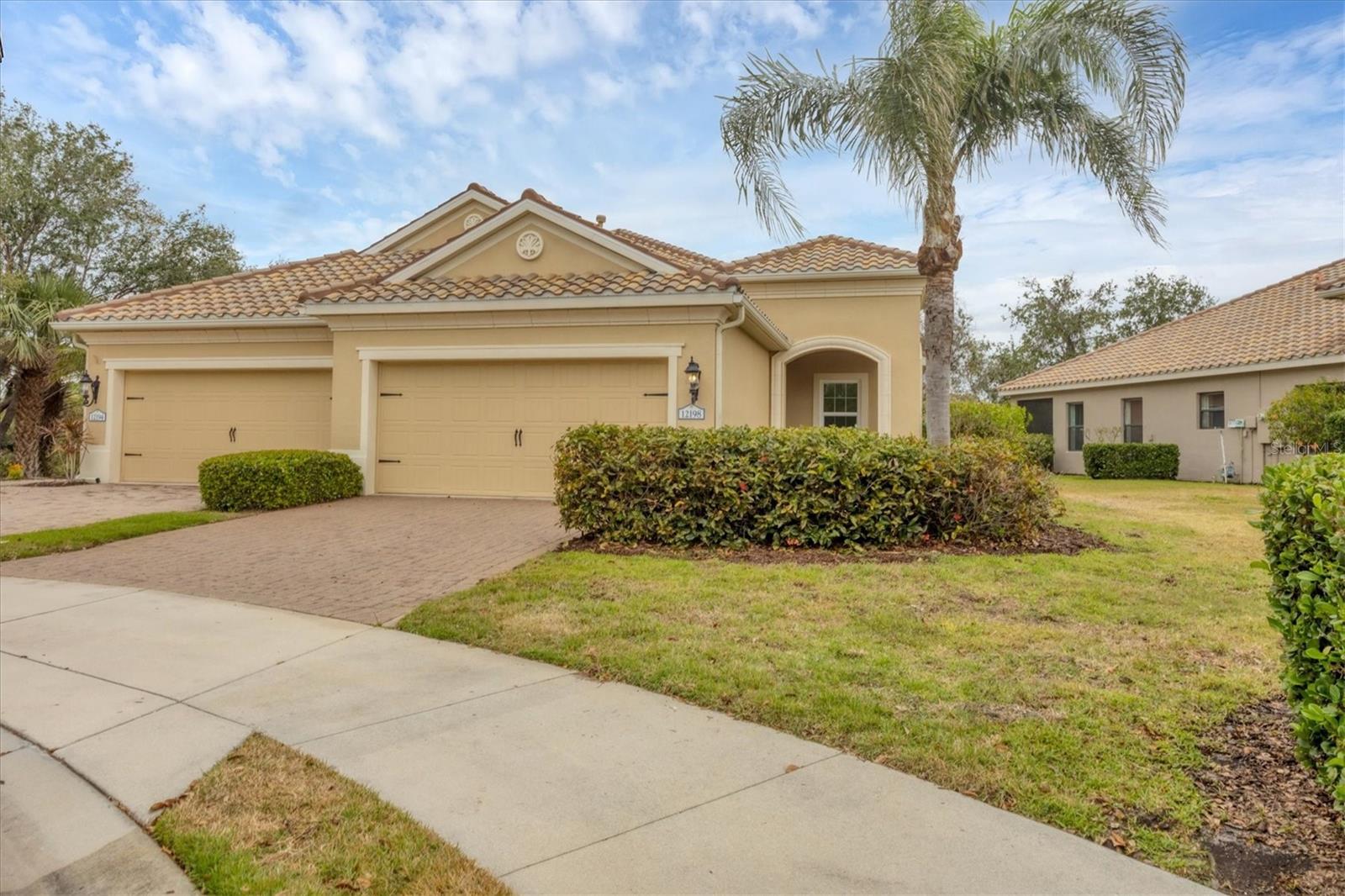 12198 Sebring Ln Property Photo 1