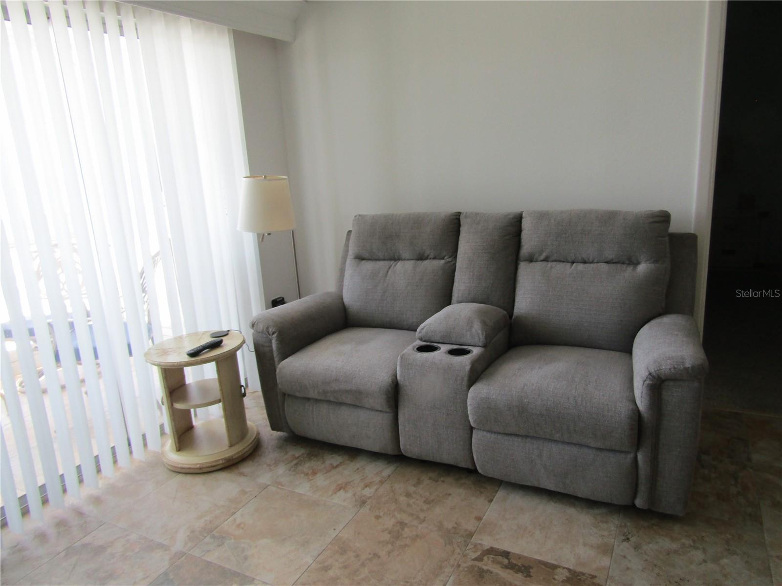 1255 Tarpon Center Dr #503 Property Photo 4