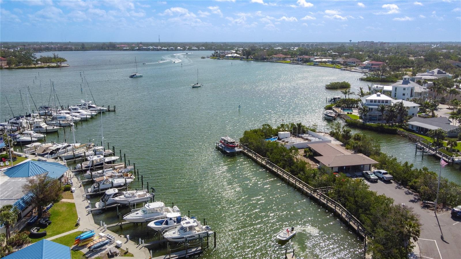 1255 Tarpon Center Dr #503 Property Photo 36