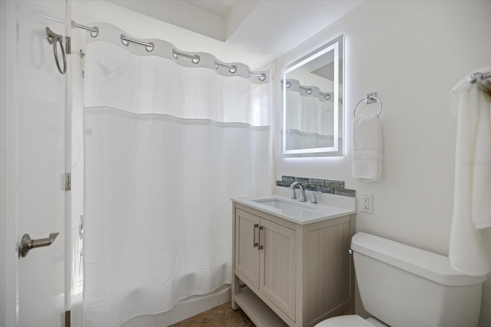 109 Bayshore Rd #10 Property Photo 37