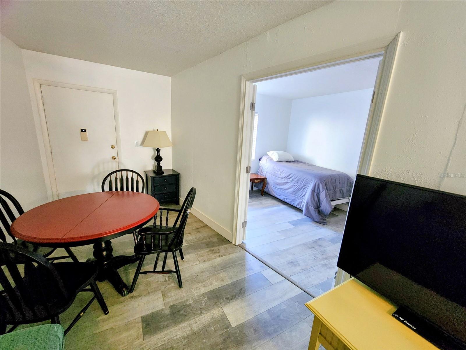 616 Guild Dr #2 Property Photo 8