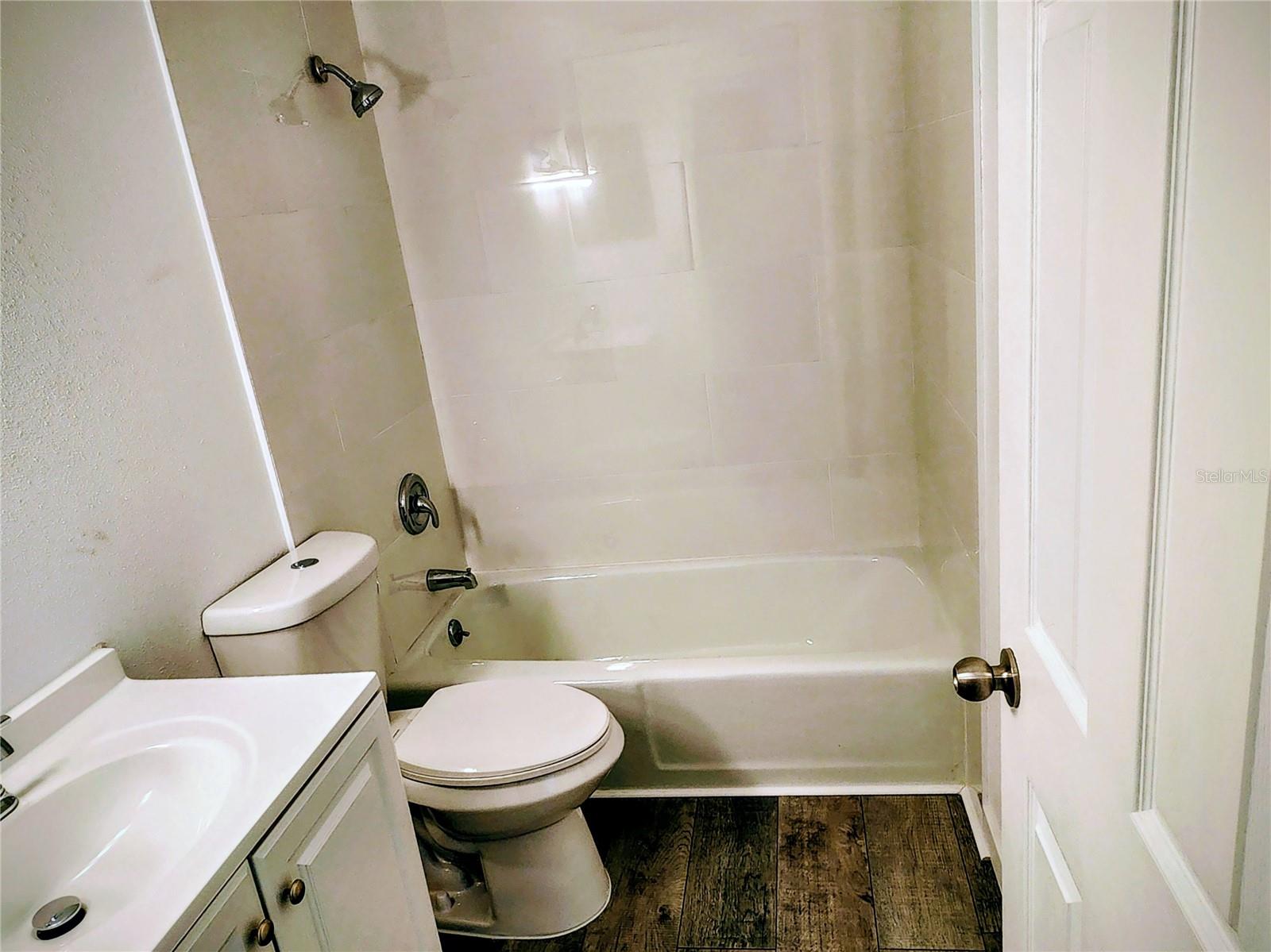 616 Guild Dr #2 Property Photo 10