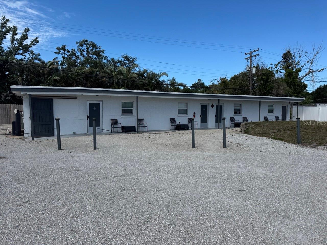 1746 S Tamiami Trl Property Photo 4