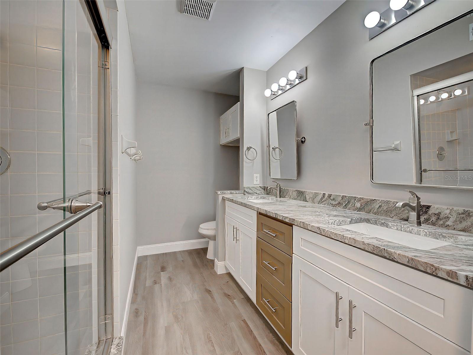 429 Cerromar Ln #352 Property Photo 25