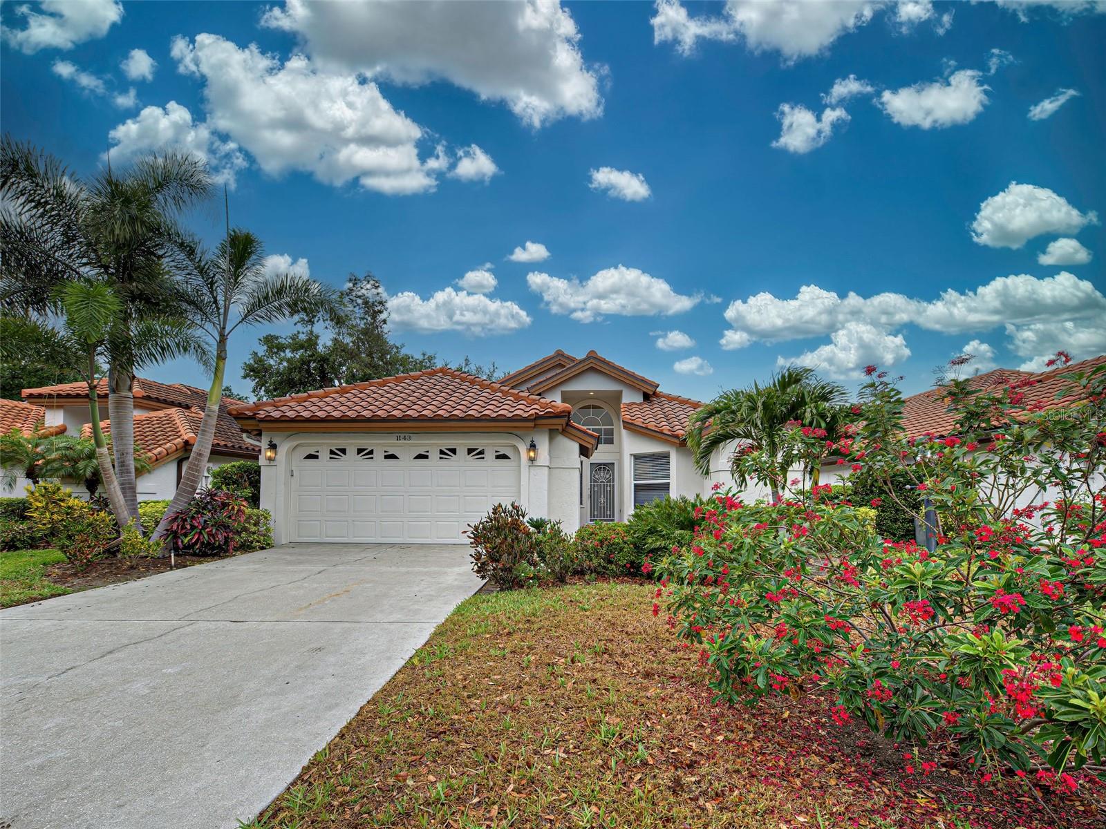 1143 Harbor Town Way Property Photo