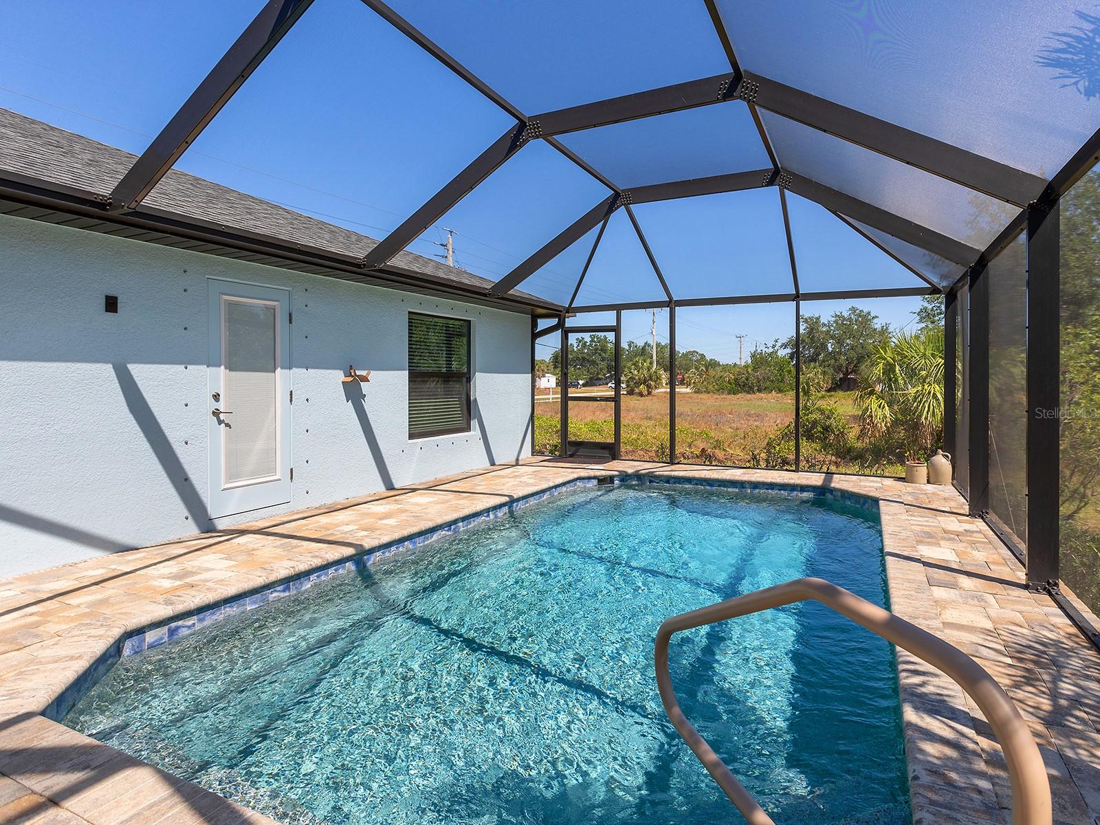 6126 Spinnaker Blvd Property Photo 28