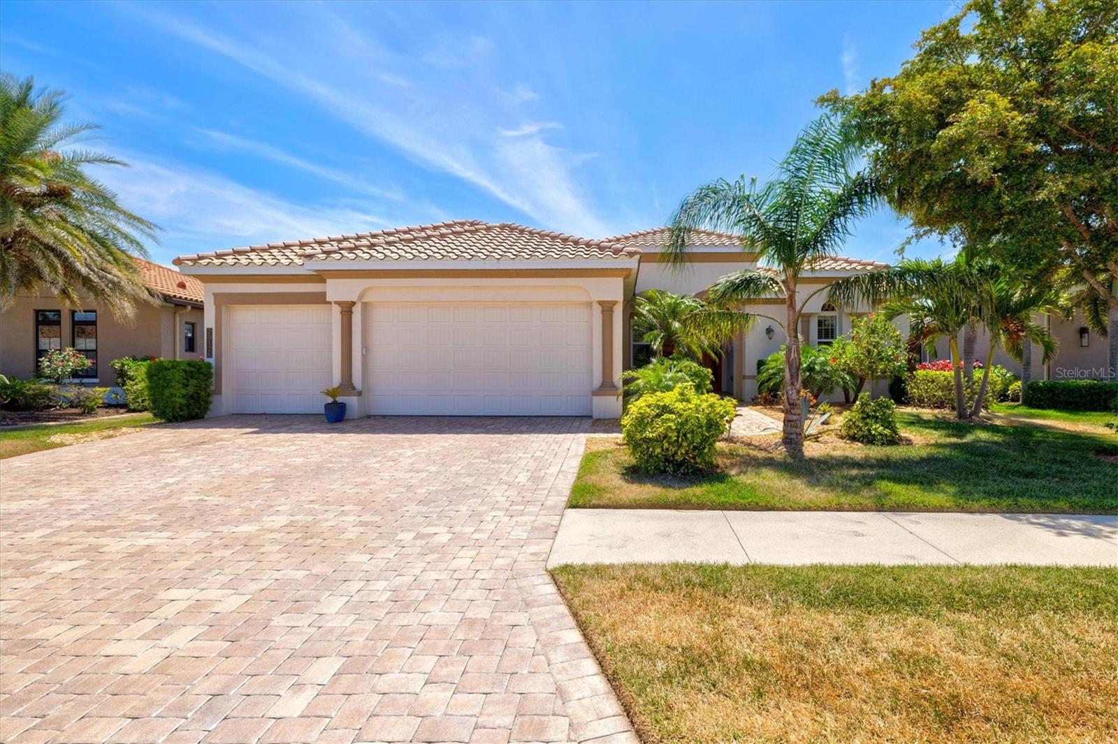 20126 Elegante Ct Property Photo