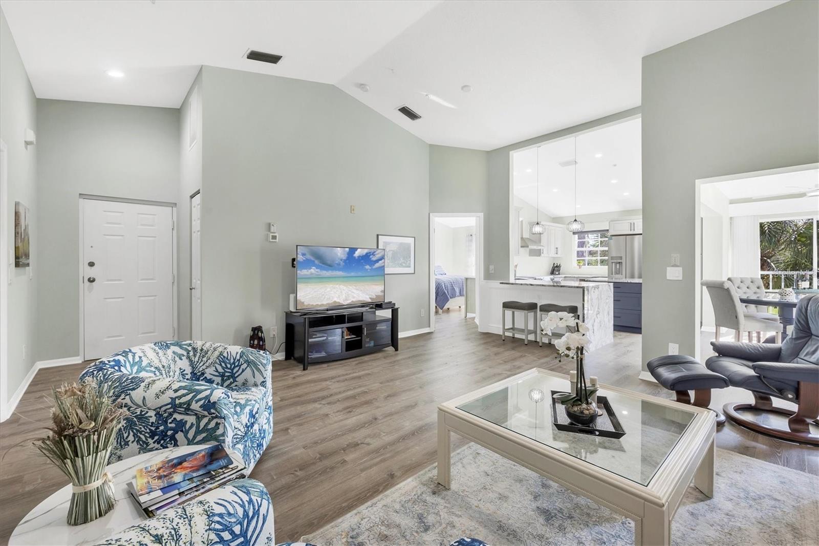 809 Montrose Dr #203 Property Photo 16