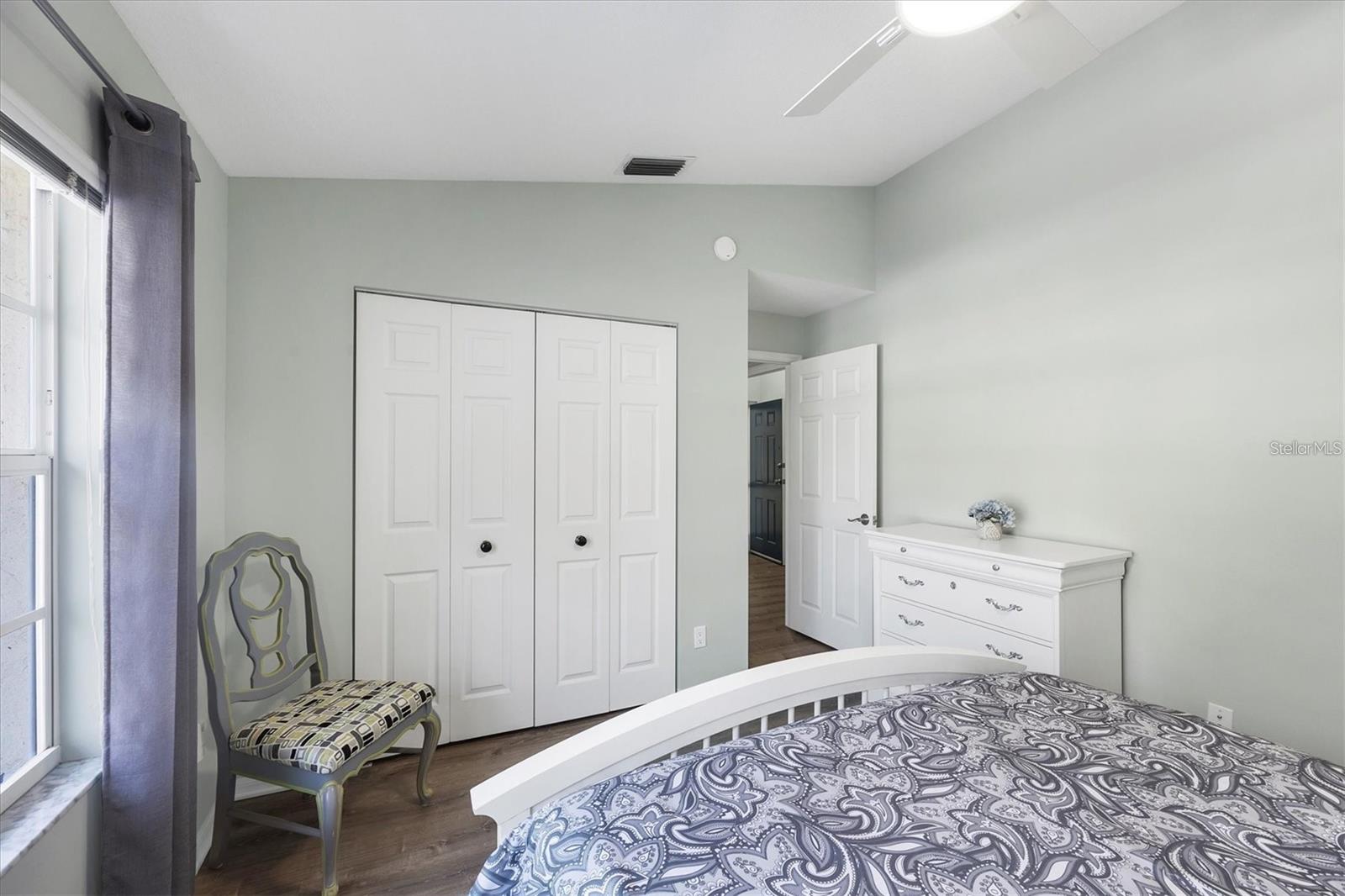 809 Montrose Dr #203 Property Photo 21