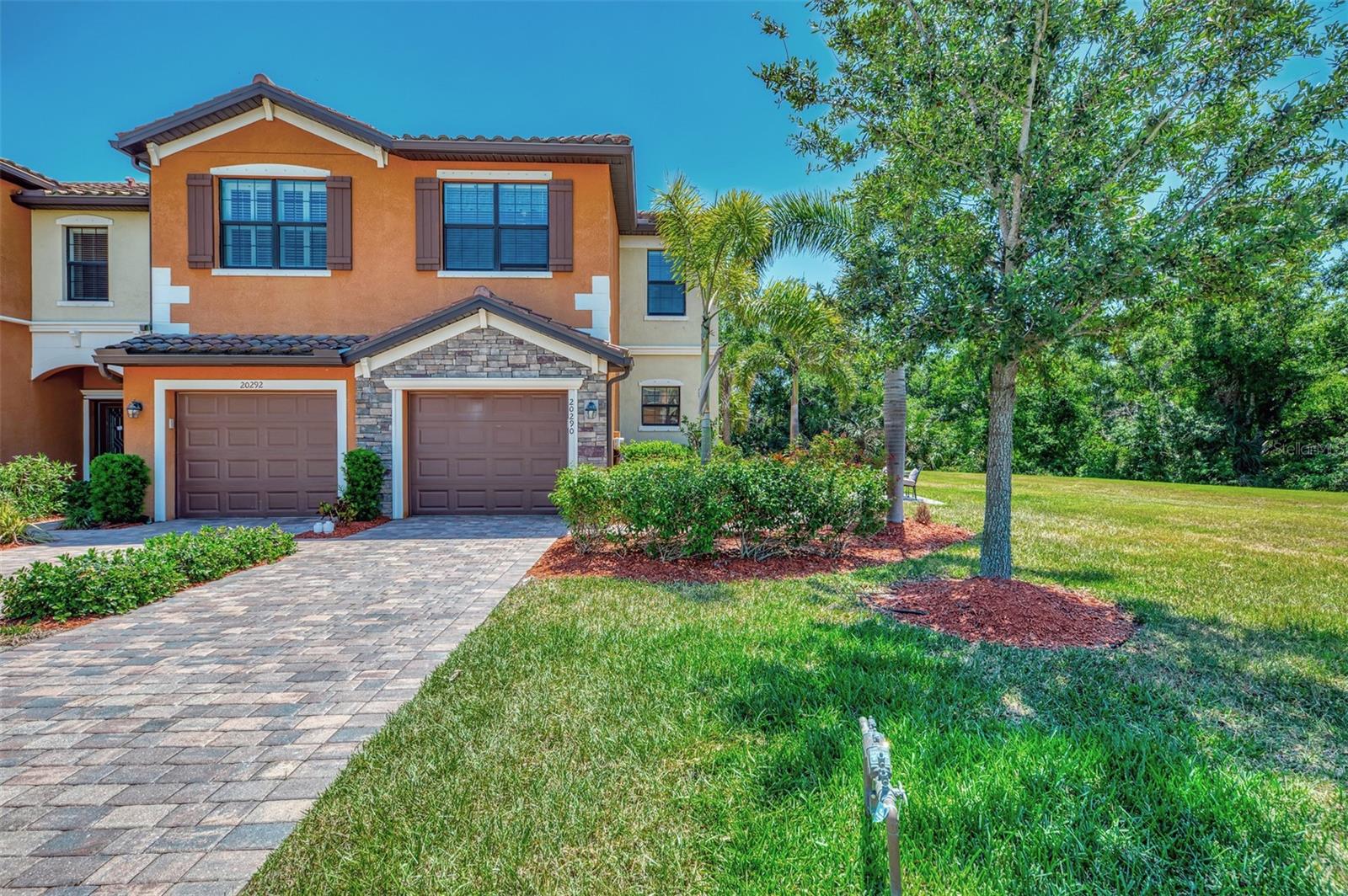 20290 Lagente Cir Property Photo