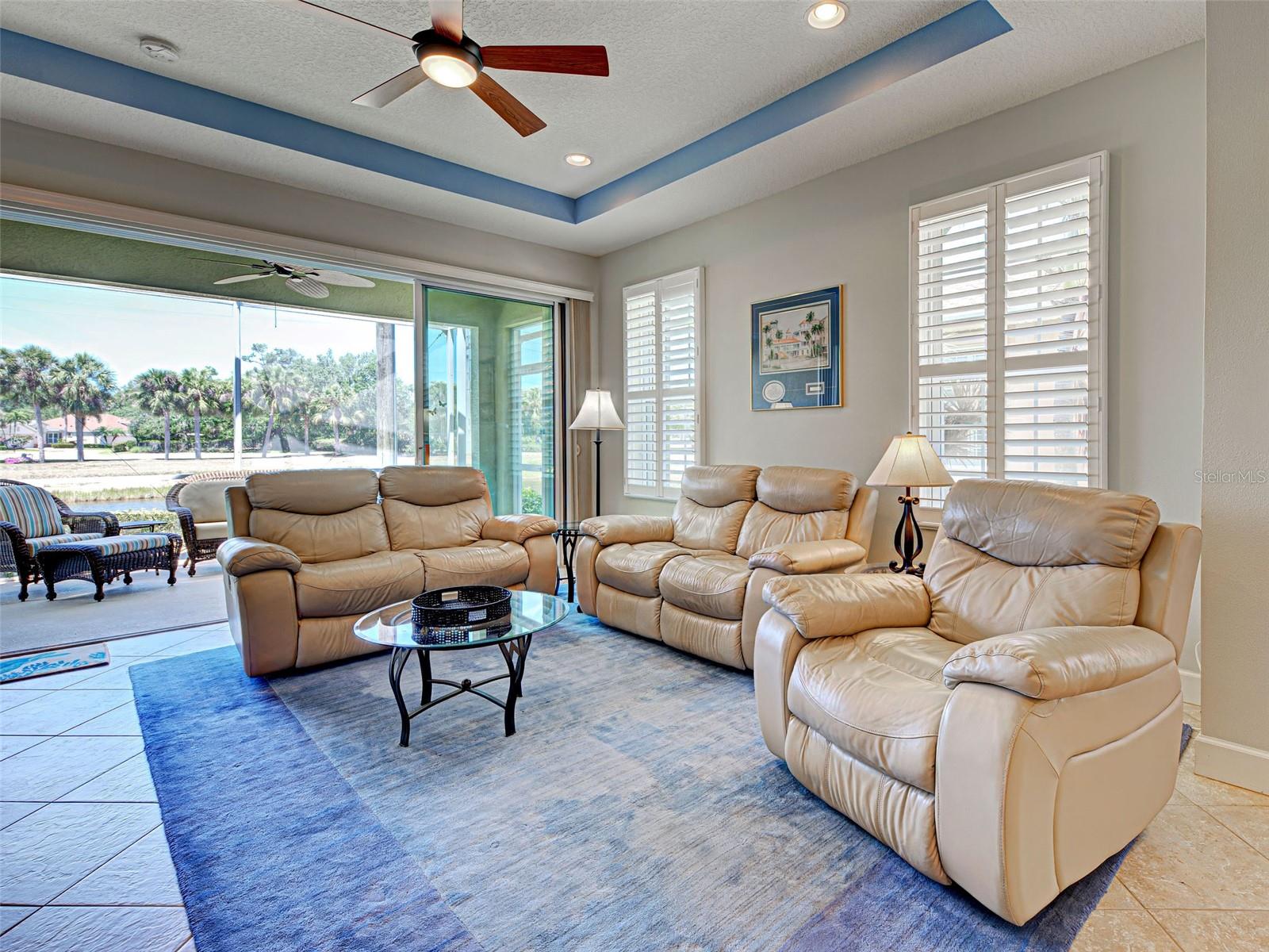 275 Capulet Dr Property Photo 15