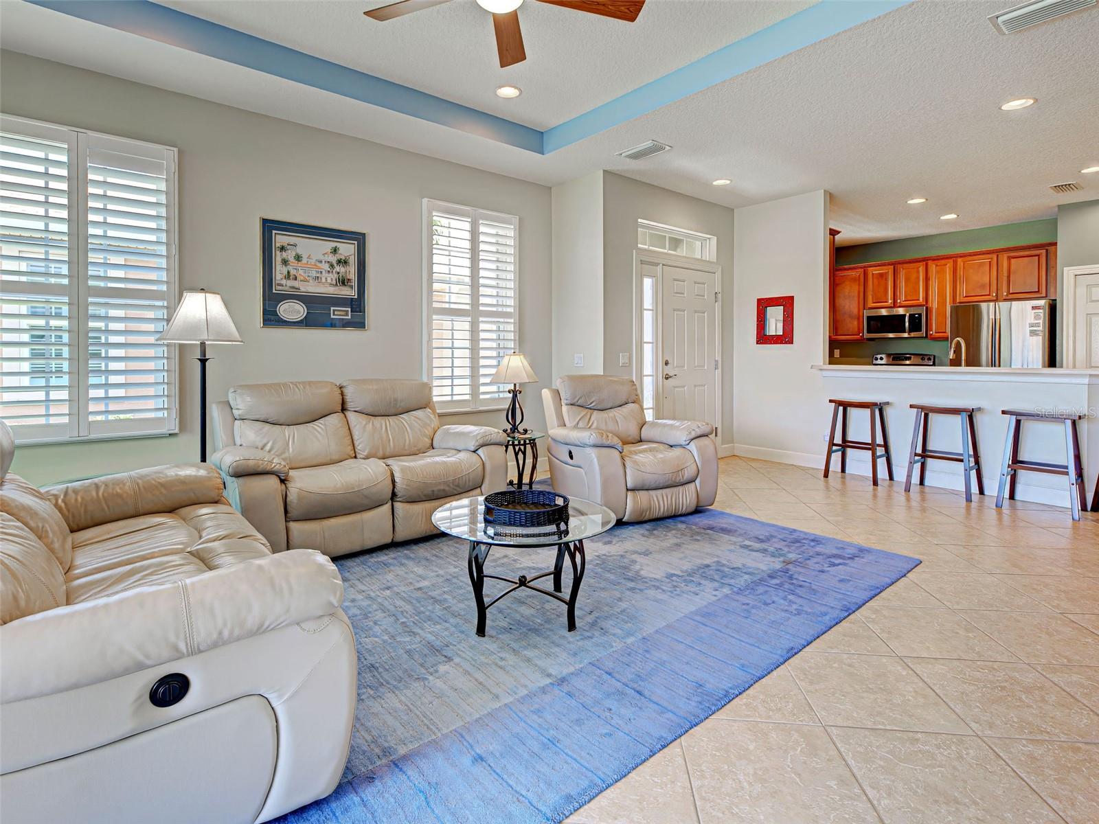 275 Capulet Dr Property Photo 18