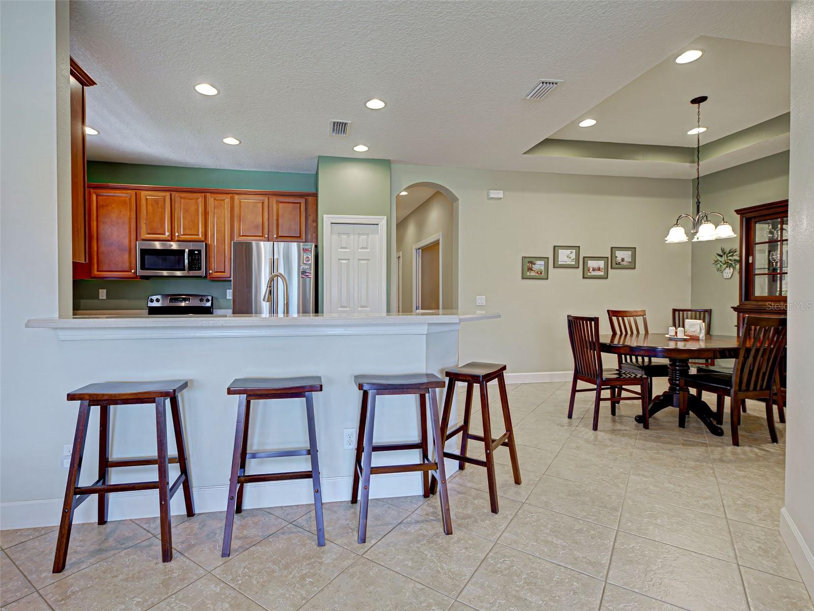 275 Capulet Dr Property Photo 23