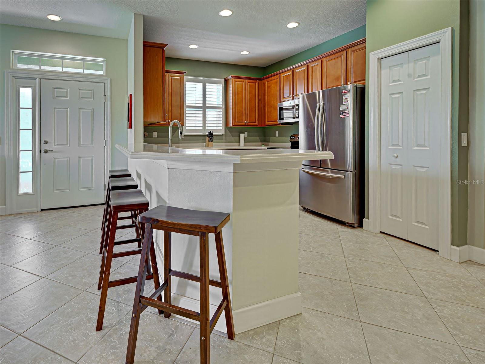 275 Capulet Dr Property Photo 25
