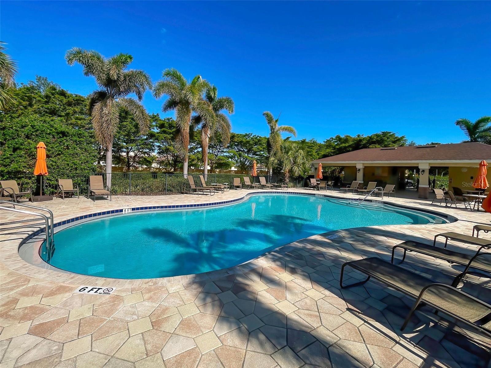 275 Capulet Dr Property Photo 51