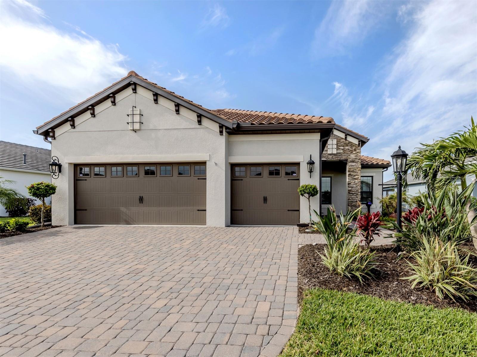 10973 Trevino St Property Photo 1