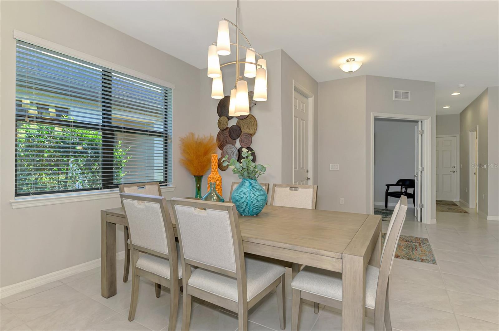 20636 Swallowtail Ct Property Photo 14