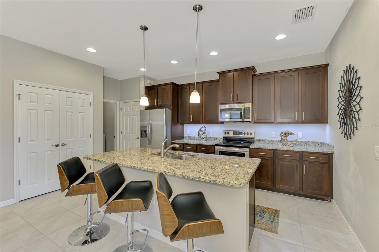 20636 Swallowtail Ct Property Photo 23