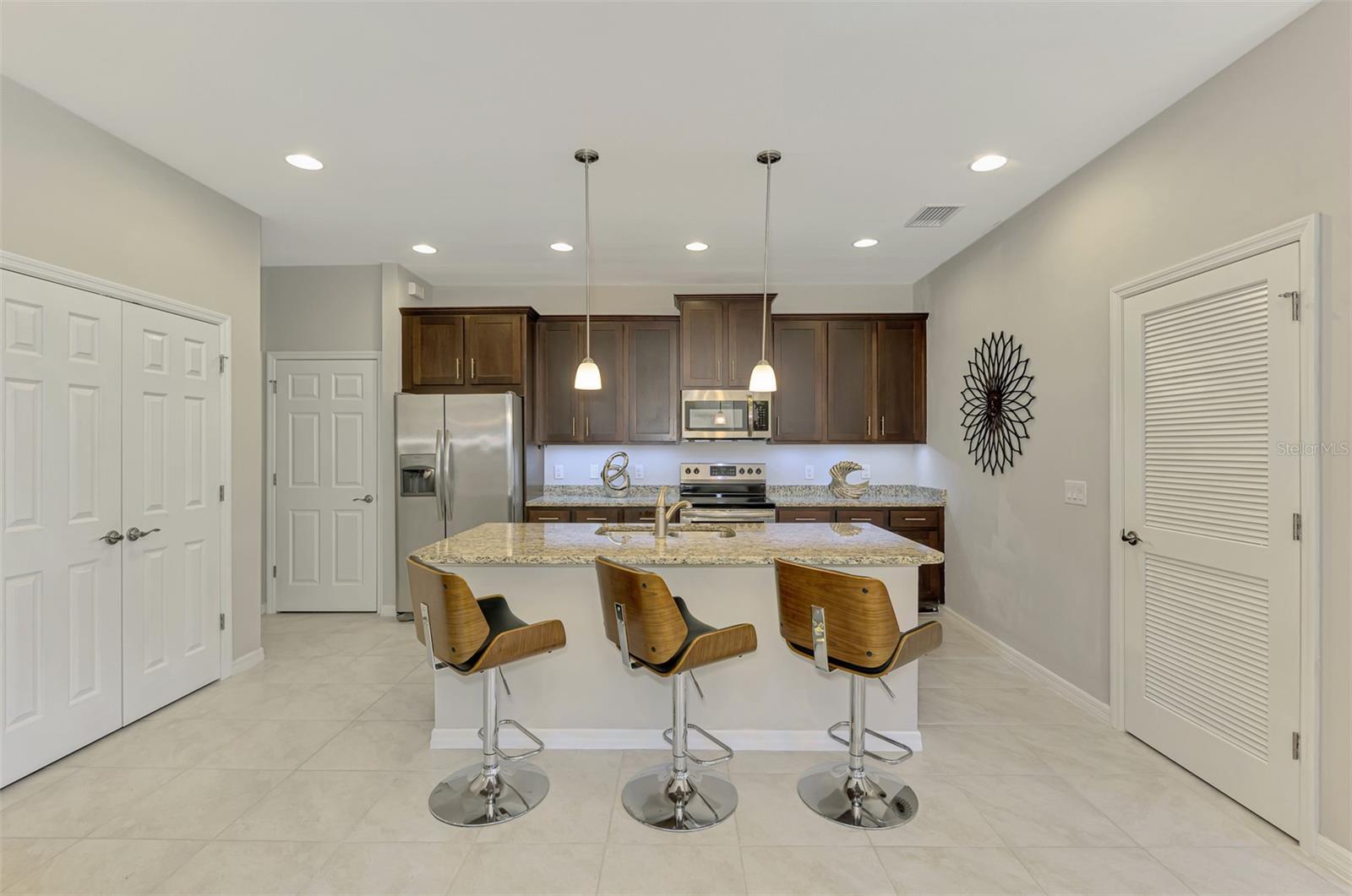 20636 Swallowtail Ct Property Photo 24