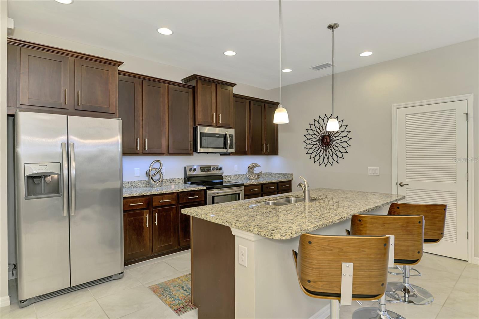 20636 Swallowtail Ct Property Photo 25