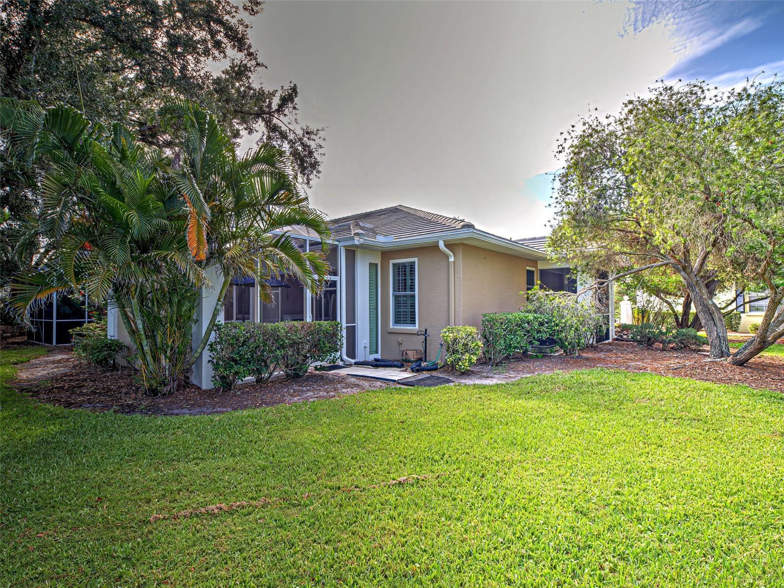 912 Barclay Ct Property Photo 47