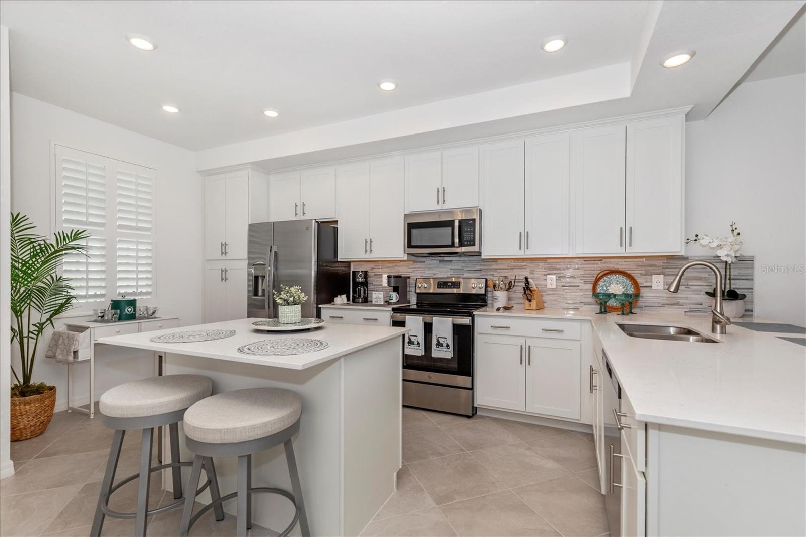 12280 Wellen Golf St #304 Property Photo 2