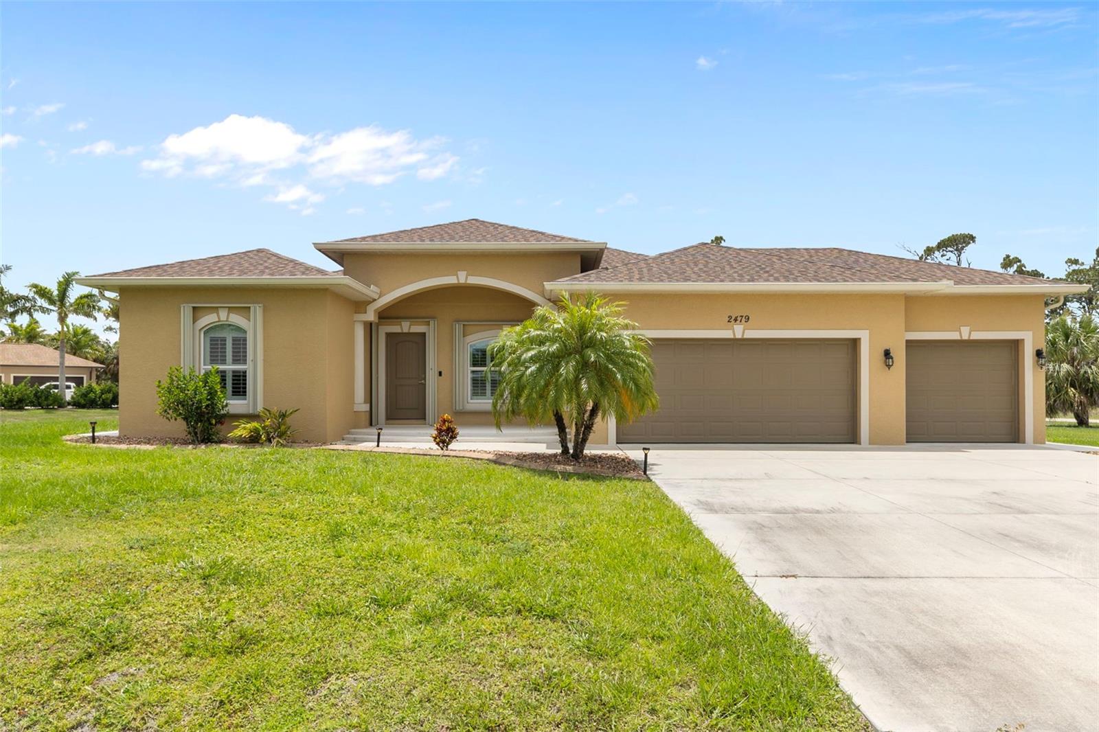 2479 GRANDVIEW DR
