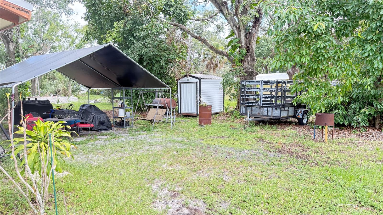 620 Winham St Property Photo 11