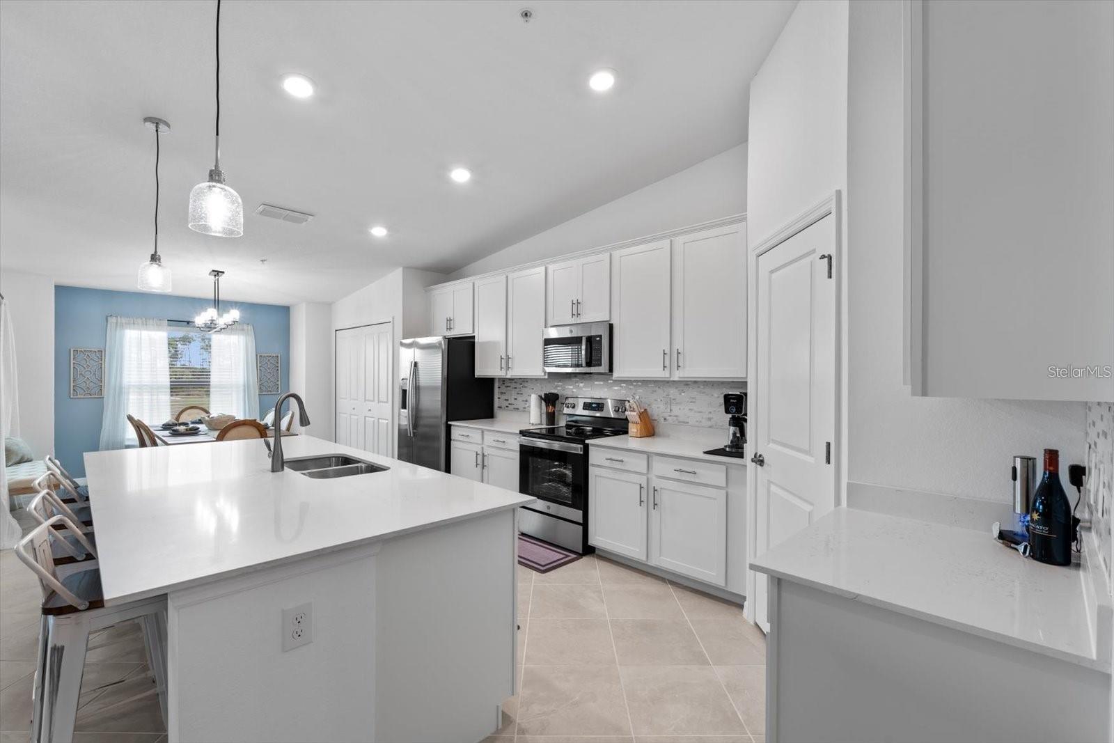 12440 Wellen Golf St #203 Property Photo 10