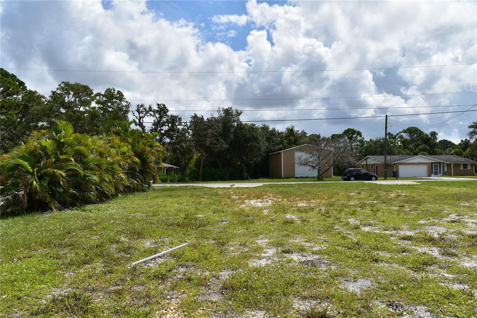 2450 Alamander Ave Property Photo 12
