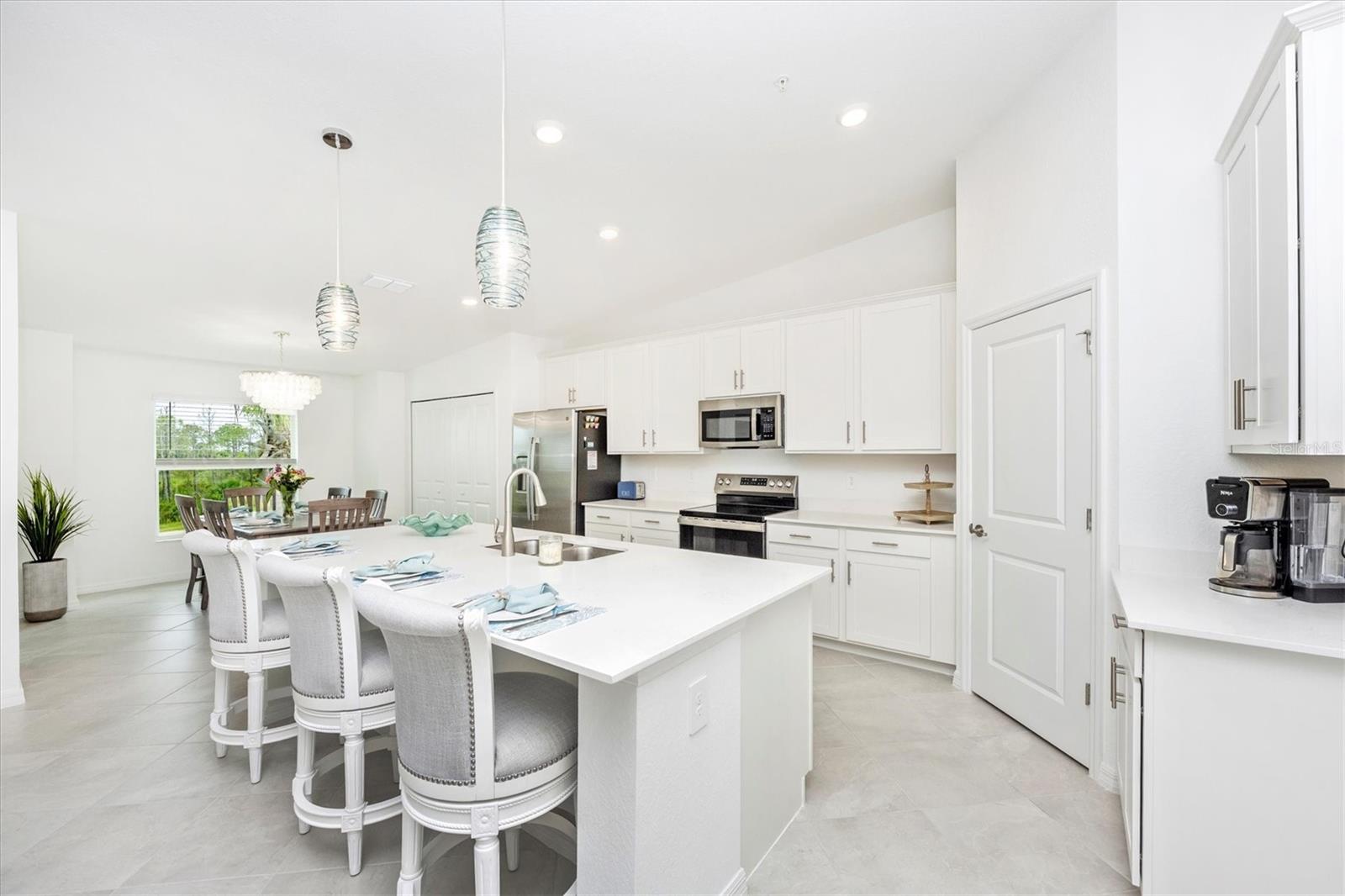 17470 Opal Sand Dr #205 Property Photo 8