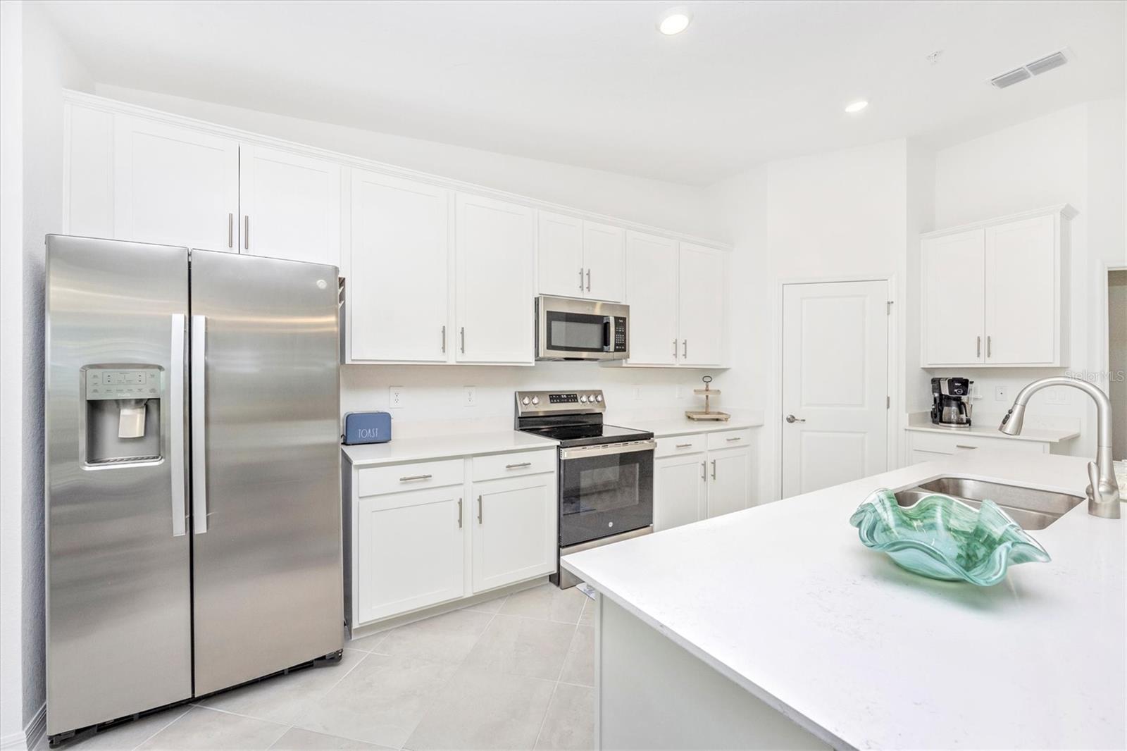 17470 Opal Sand Dr #205 Property Photo 11
